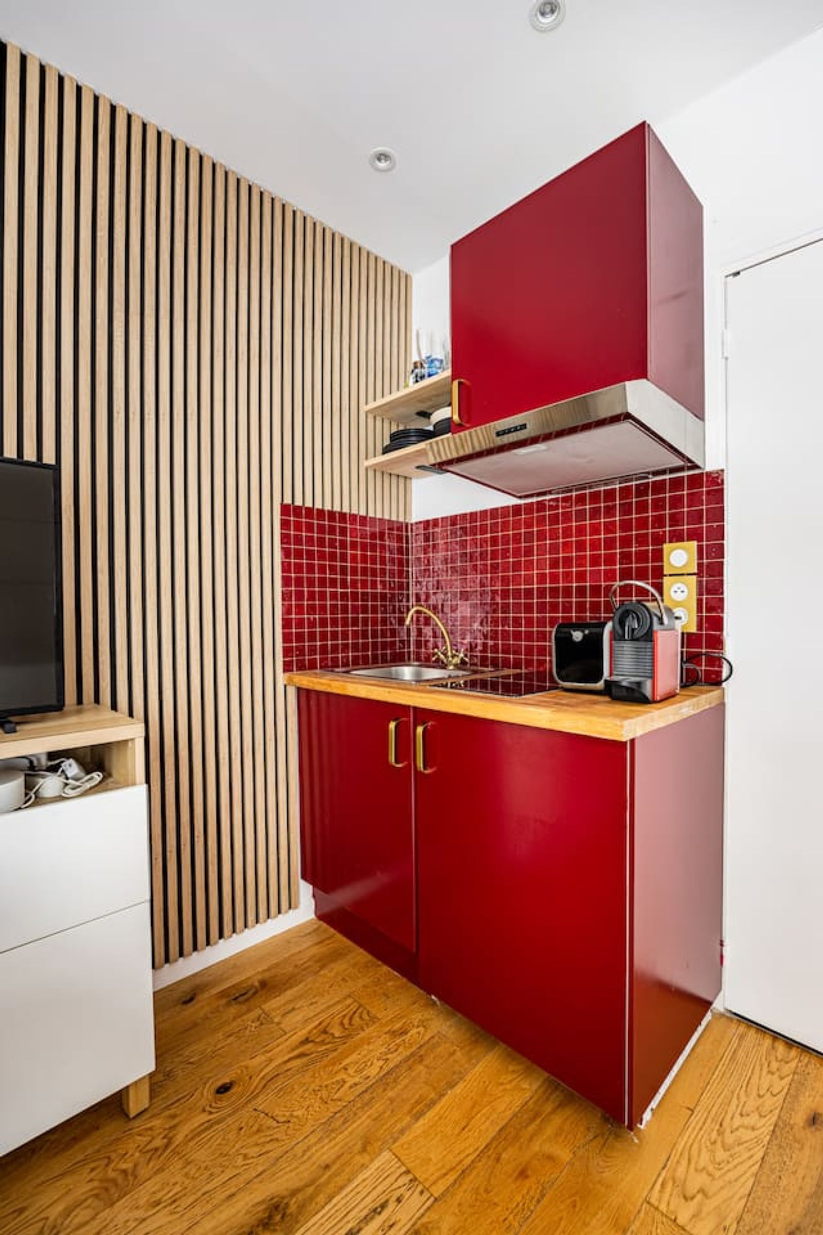 Studio Popincourt — cuisine équipée